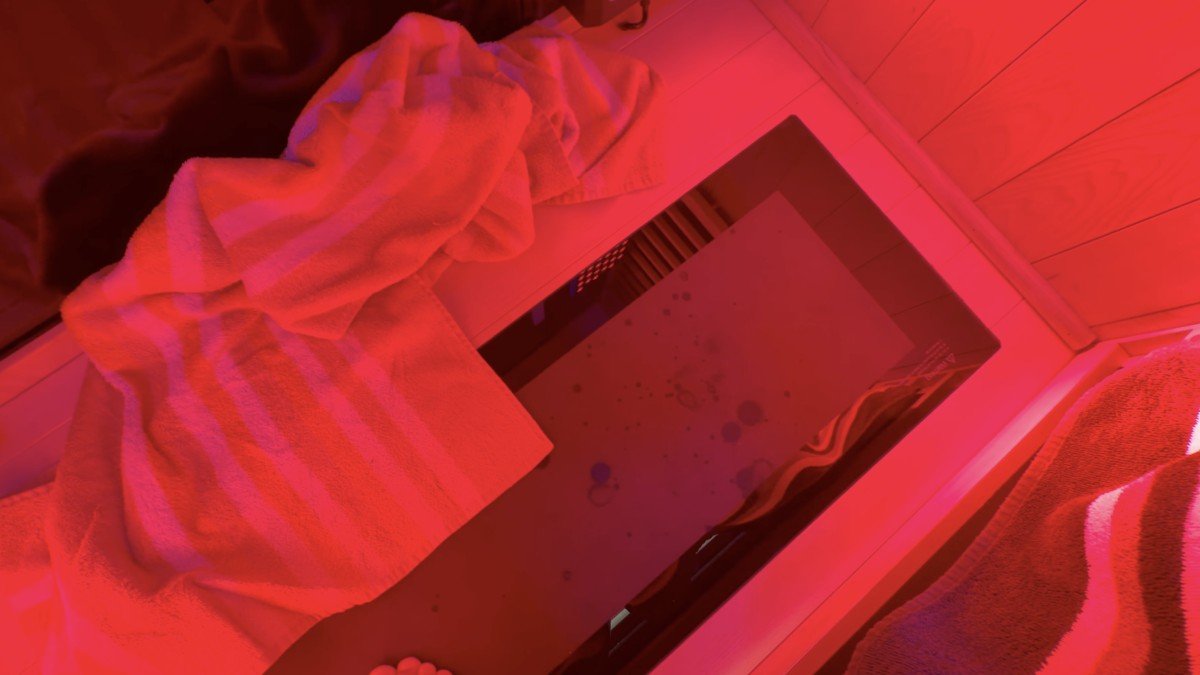 Sun Home Saunas Eclipse 2-Person sweat drops.png
