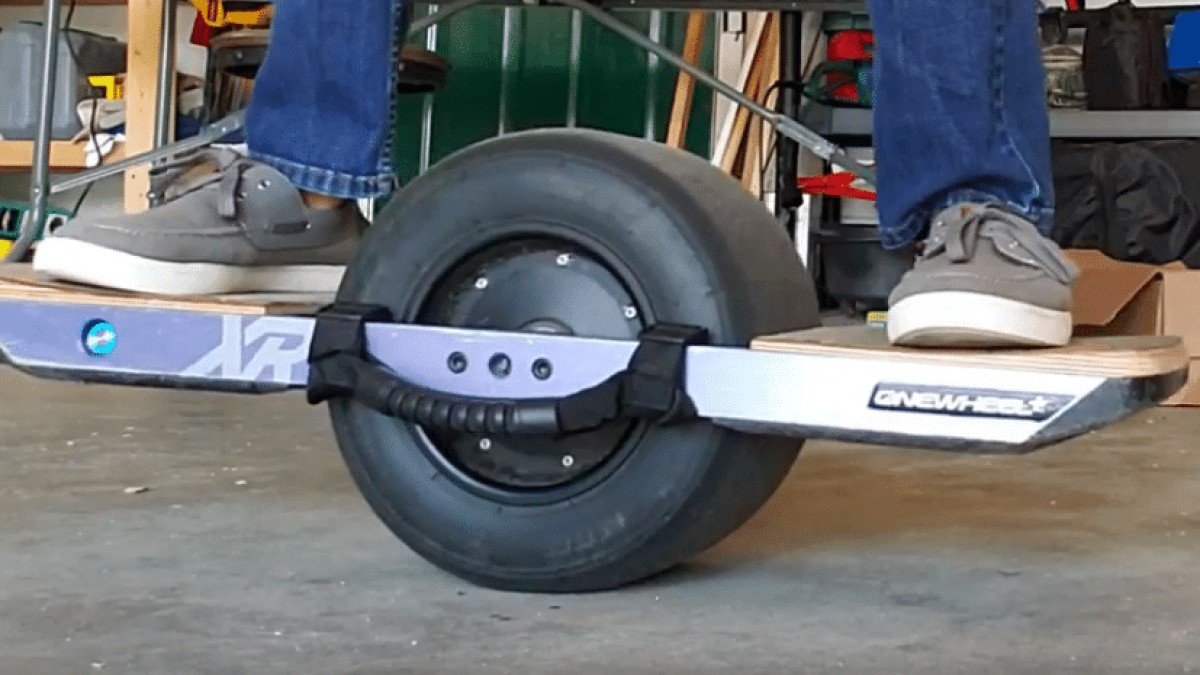 Onewheel Fender Vs No Fender: A Beginner’s Guide