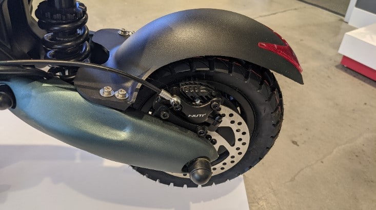 Nanrobot-D6-Nutt-Hydraulic-Brakes-and-Coil-Suspension