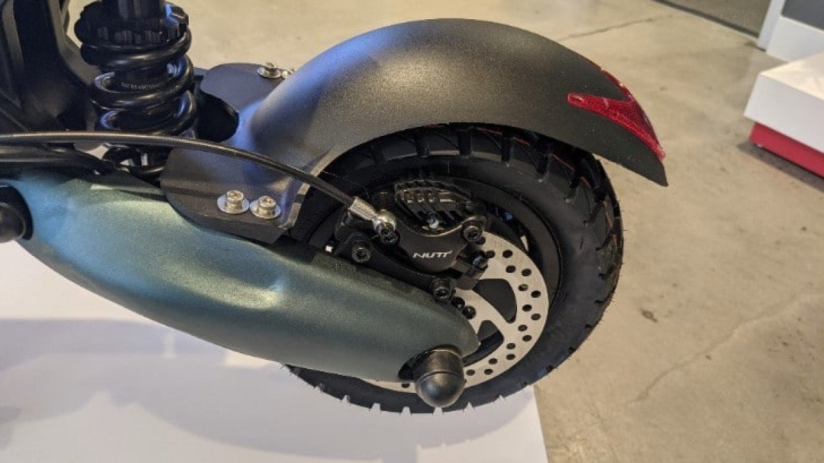 2023 Nanrobot D6+ Nanrobot-D6-Nutt-Hydraulic-Brakes-and-Coil-Suspension