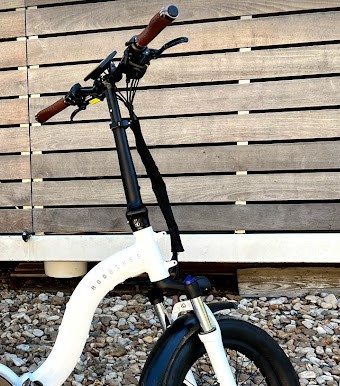 Mod-Bikes-City-Folding-Ebike-Cable-Wrap-But-Hanging-Wires