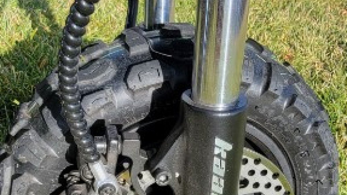 2021 Kaabo Wolf King GT Pro Wolf-King-GT-Plus-Puncture-Resistant-Off-Road-Tires-with-Forged-Forks