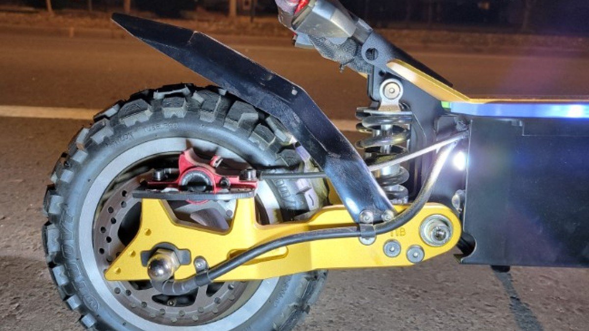 2021 YUME X11 YUME-X11-Rear-Fender-Coil-suspension-Tuovt-Tire-Hydraulic-Brake-Kick-Plate-at-Night