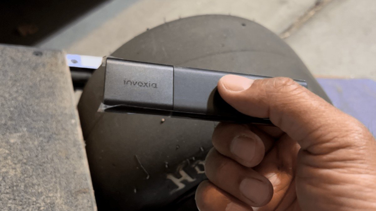 2021 Invoxia Cellular GPS Tracker PEV Accessories