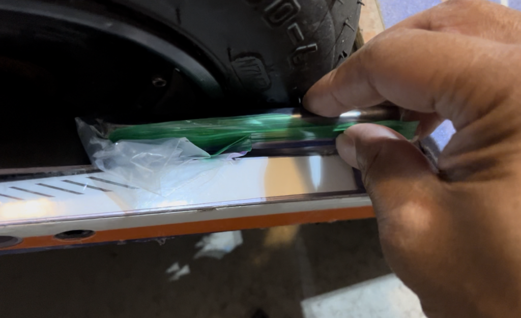 Invoxia-GPS-tracker-Onewheel-XR-1-1024x625