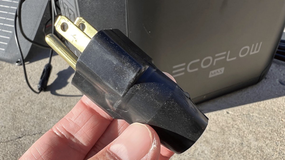 How To Charge Your Tesla With The EcoFlow Portable Generator