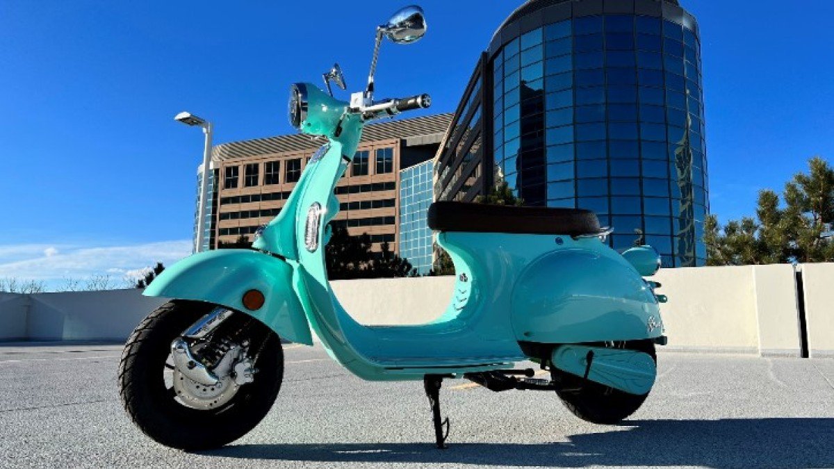 2023 Aventura X Aventura-X-Electric-Scooter-Side-Profile