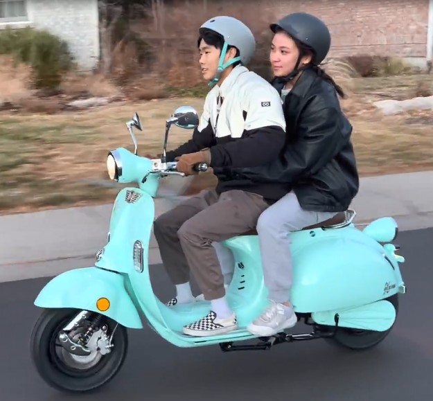 Aventura-X-Two-Up-Jimmy-Chang