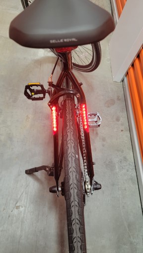 Aventon-Soltera-Black-Onyx-Integrated-Tail-lights