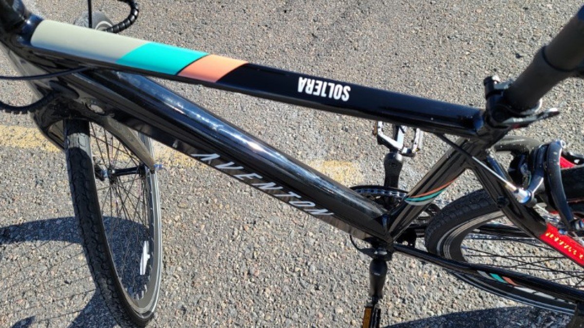 2022 Aventon Soltera Aventon-Soltera-Black-Onyx-with-Smudge-Marks-all-over