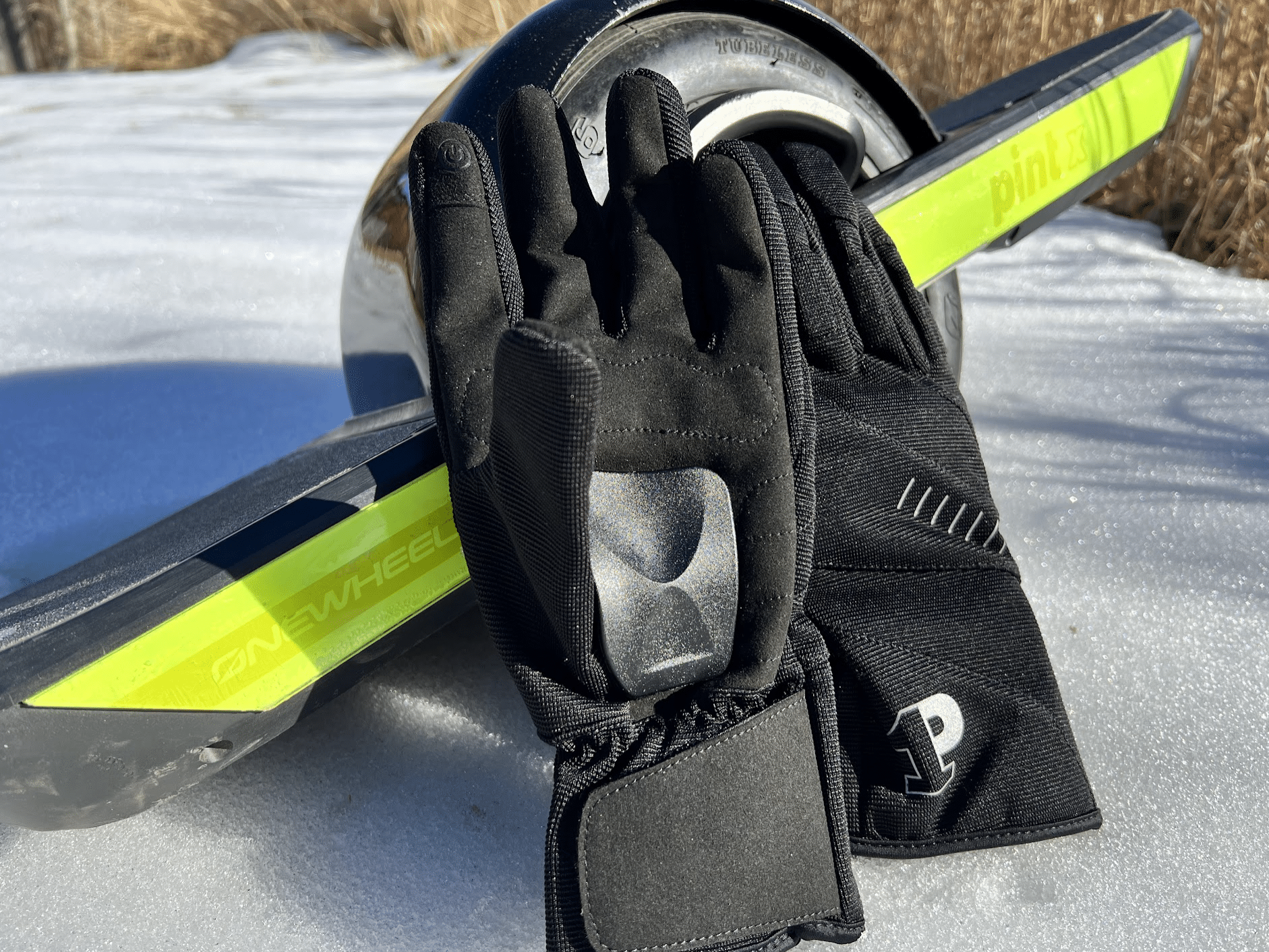 1Protect-Cold-Weather-Onewheel-Gloves
