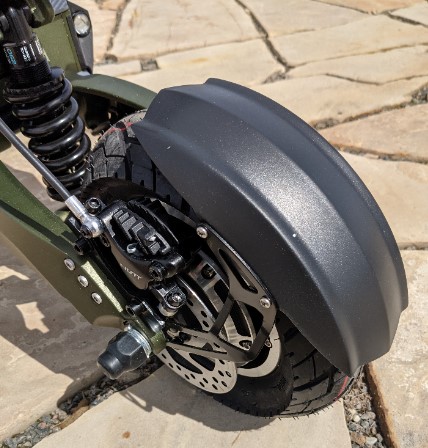 Blade-10-Pro-Tire-Hugger-and-Fender