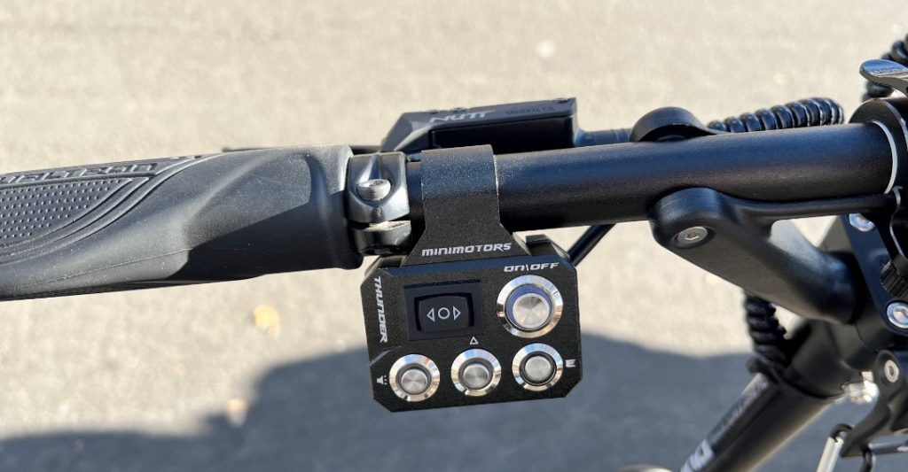 Dualtron-Thunder-2-Steel-buttons-in-aluminum-casing-1024x533