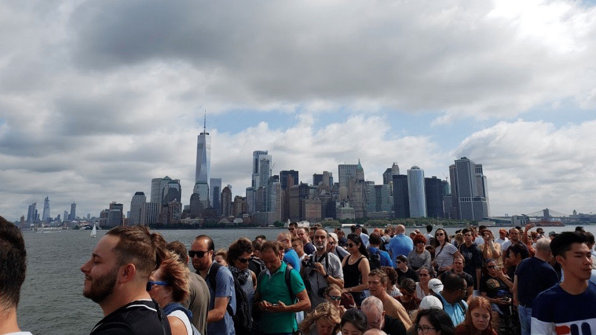Onewheel In NYC: Beginner Tips For Riding In A Big City