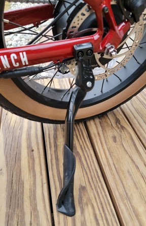 Aventon-Sinch-Step-Through-500-watt-motor-and-kickstand
