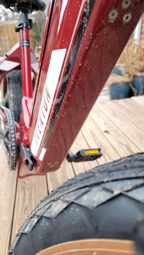 Aventon-Sinch-Step-Through-No-fenders-Mud