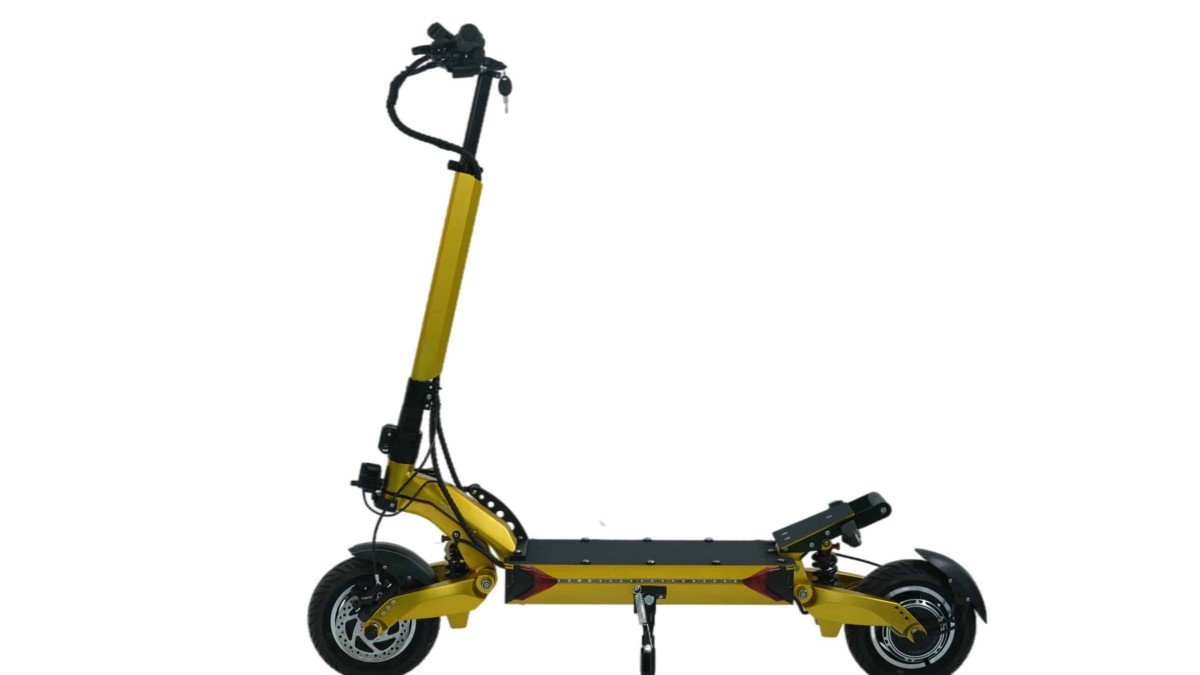 2022 Eonmotors Blade X Pro blade-limited-10-inch-60V-electric-scooter-gold-color-side-2-scaled-1