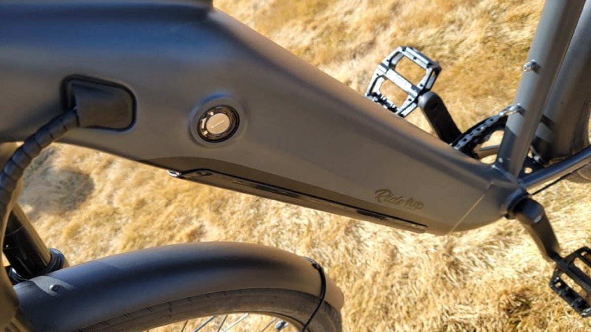 2023 Ride1Up 700 Series XR Ride1Up-700-Series-Battery-Lock-with-Matte-Black-Finish