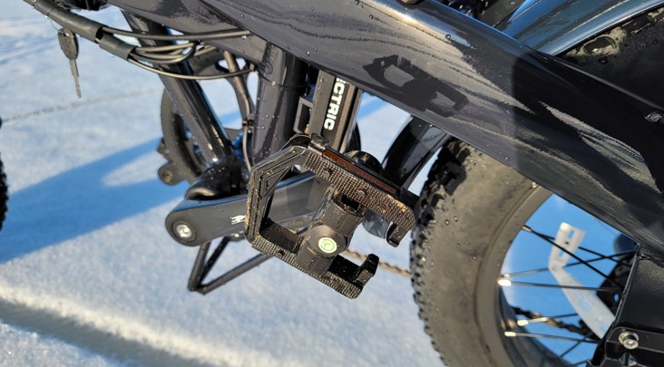 Lectric-XP-2.0-Metal-Peddles-Foldable