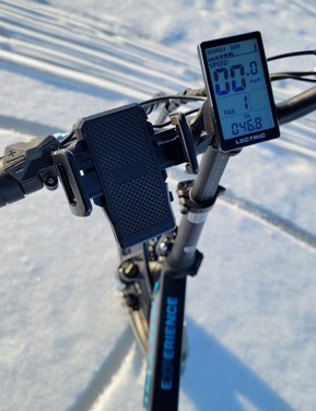 Lectric-XP-2.0-Phone-Holder-and-Display