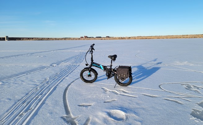 Lectric-XP-2.0-out-on-the-ice