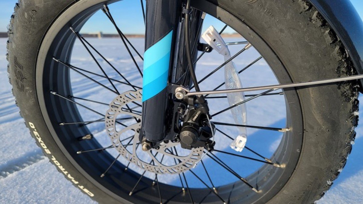 2021 Lectric XP 2.0 Lectric-XP-2.0-Tektro-Brake-Disc-and-CST-Patrol-Tire-Metal-Fender