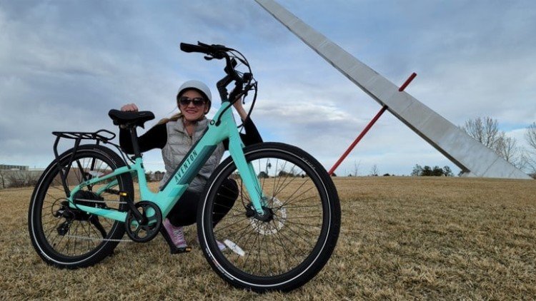 Aventon-Pace-500-Featured-Photo-Beautiful-Celeste-Sundial-