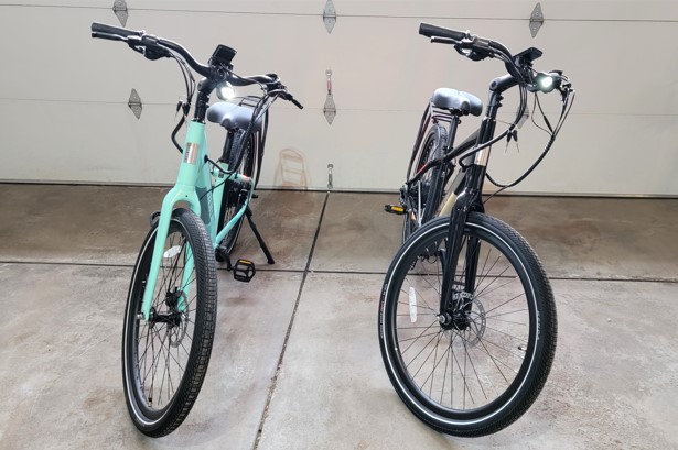 Aventon-Pace-500-Display-Tektro-Hydraulic-Brake-Lever-Midnight-Black-vs-Celeste