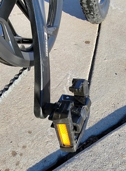 LECTRIC-XP-LITE-Foldable-Metal-Pedals