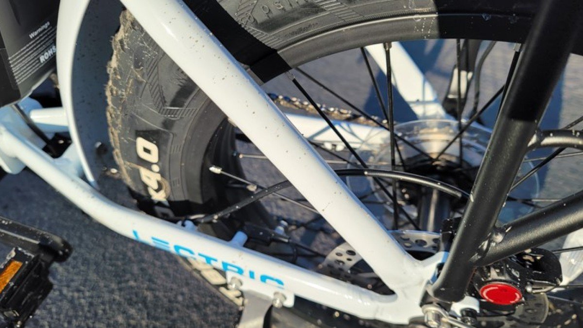 2022 Lectric XPremium Lectric-Xpremium-premium-light-cst-bft-20-by-4-inch-fat-tire-and-zoom-brakes