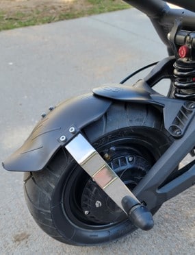 NAMI-BURN-E-2-MAX-fender-and-tire-hugger