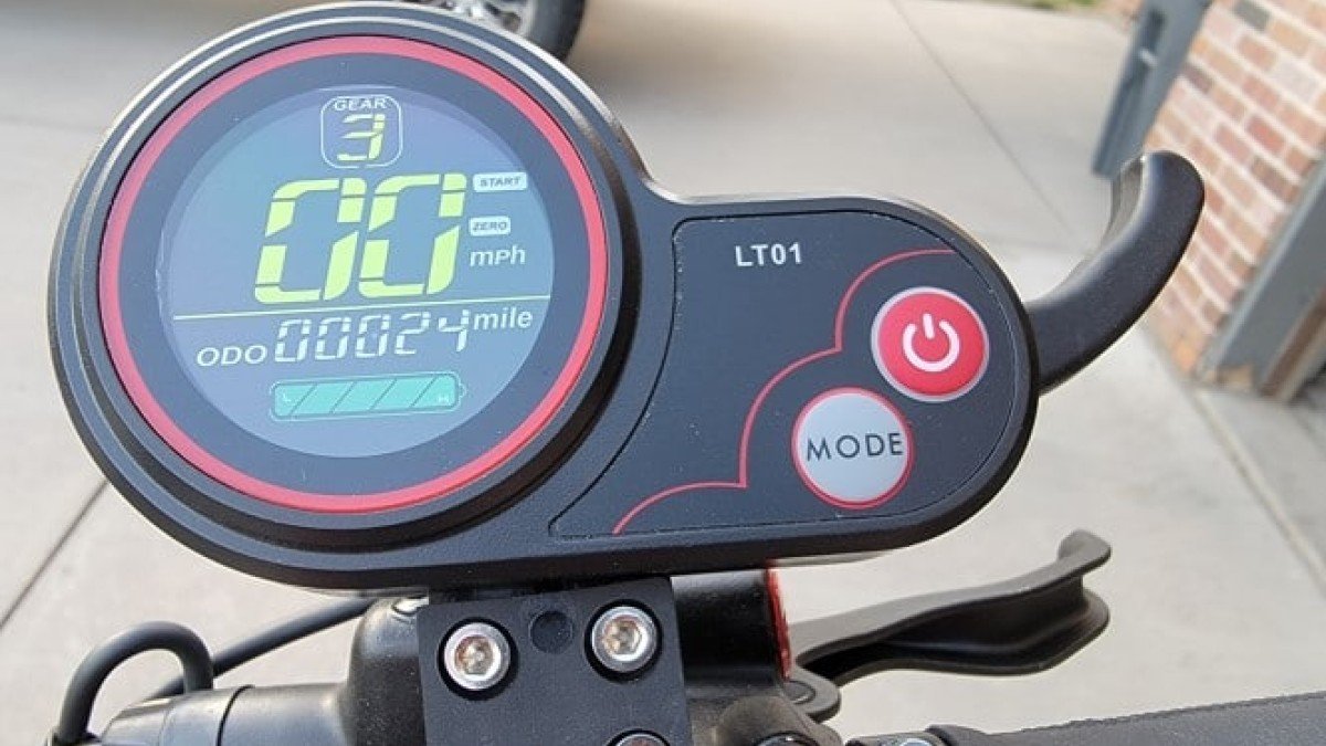 2022 Kaabo Mantis V2 Kaabo-Mantis-V2-LT01-Display