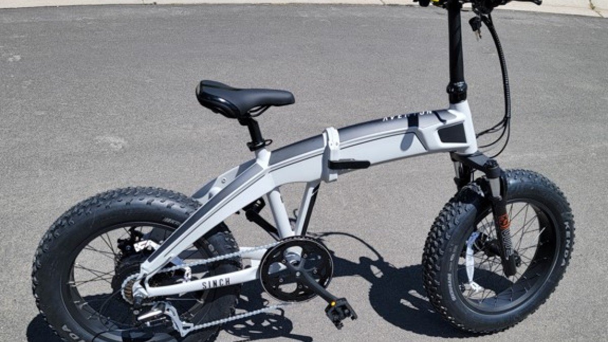 2022 Aventon Sinch 2022-Aventon-Sinch-Cloud-Gray-in-all-its-glory