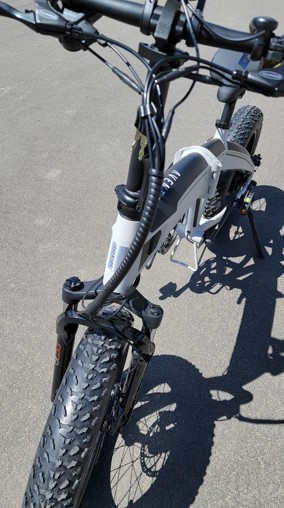 2022-Aventon-Sinch-Rear-Kenda-Krusade-Tire-side-profile