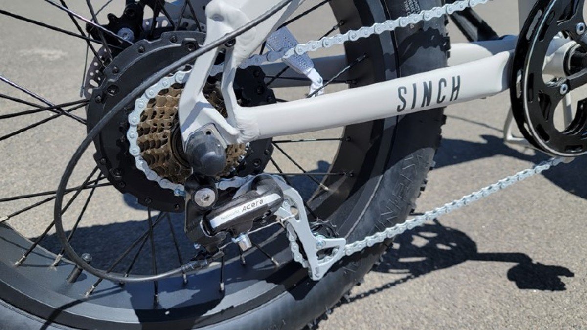2022 Aventon Sinch 2022-Aventon-Sinch-Rear-Kenda-Krusade-Tire-with-Tektro-Mechanical-Disc-Brakes-and-Shimano-Acera-derailleur