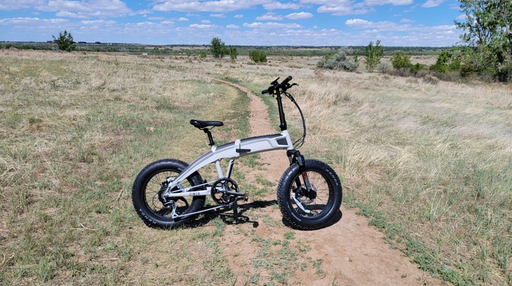 Gorgeous-Aventon-Sinch-1