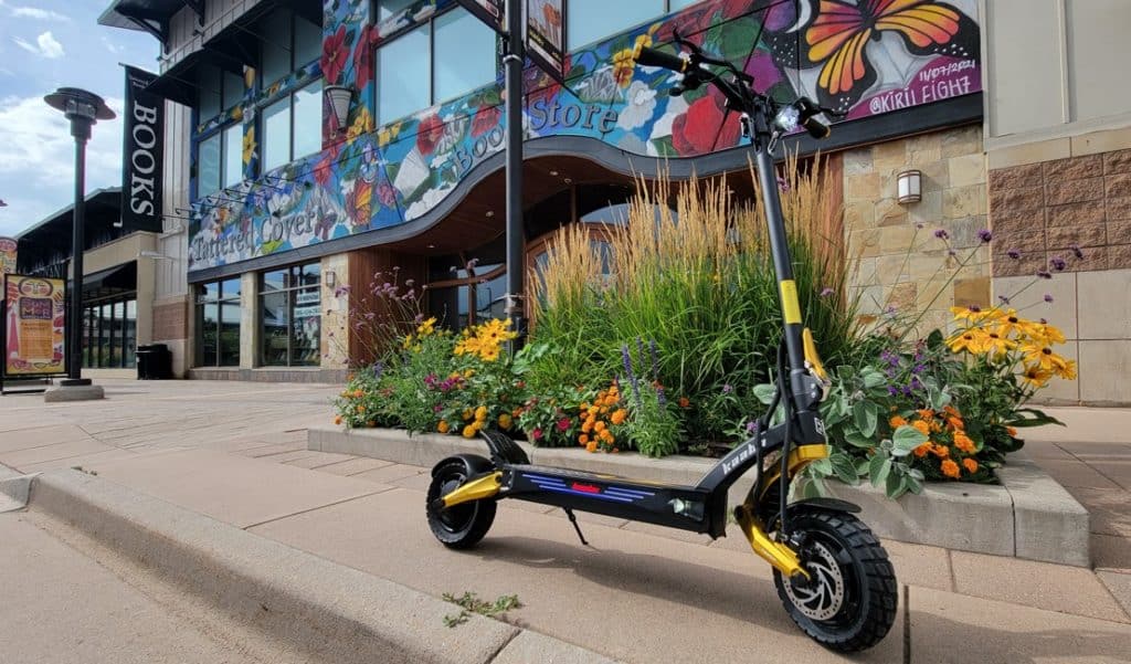 Kaabo-Mantis-King-GT-side-profile-horizontal-1024x601