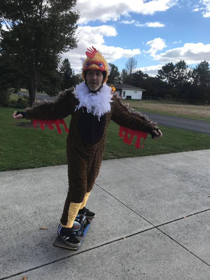 Mark-Halloween-Onewheel-Costume