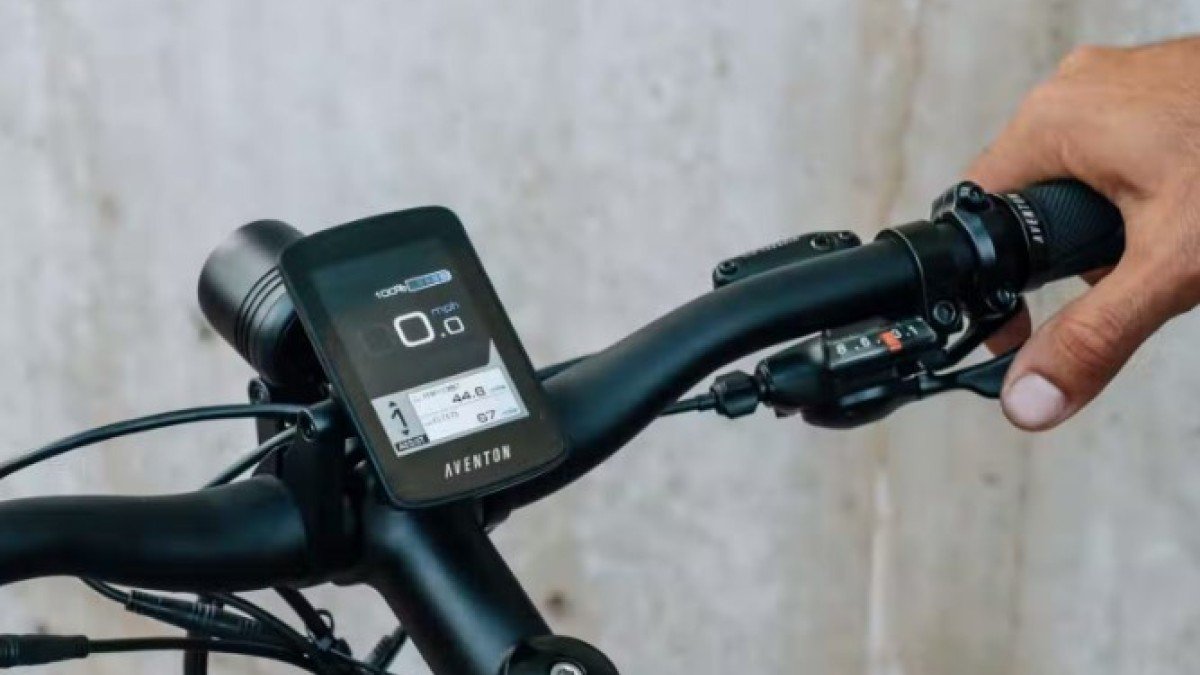 2022 Aventon Level.2 Aventon-Level.2-Color-Display
