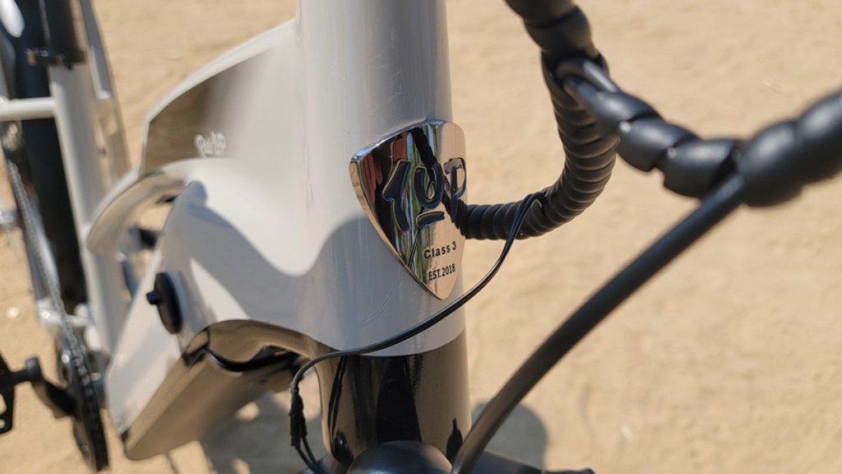 2022 Ride1Up Café Cruiser Ride1up-Cafe-Cruiser-Class-3-ebike-badge-and-cable-management-1024x573