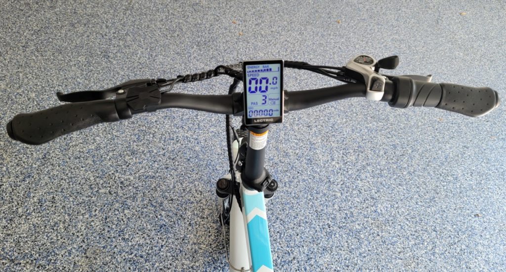 LECTRIC-XP-3.0-with-updated-cable-wrap-soft-grips-and-display-1024x551