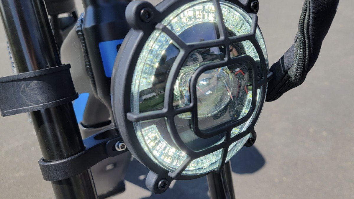 2022 G-FORCE ZF G-FORCE-ZF-moped-light-1024x657
