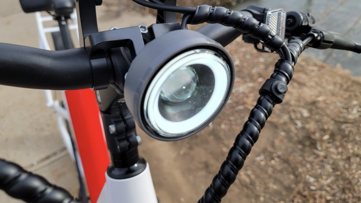 2023 NIU BQi-C3 Pro NIU-BQi-C3-Halo-Light-1024x576