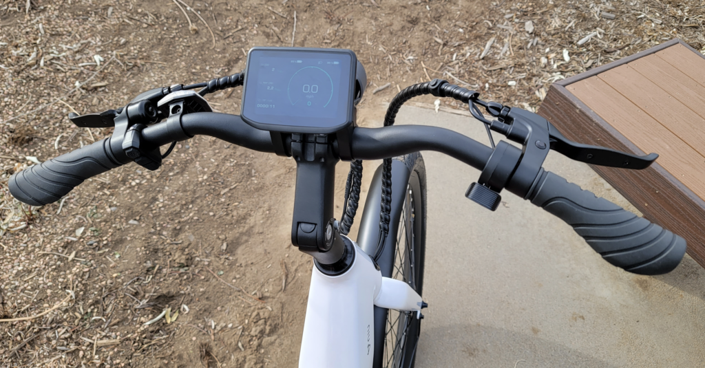 NIU-BQi-C3-cockpit-1024x535