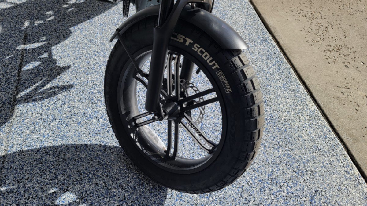 2023 Ride1Up Revv 1 Ride1Up-Revv-1-Front-alloy-rim-with-cst-scout-tire-hybrid-20-by-4-inch-1024x575