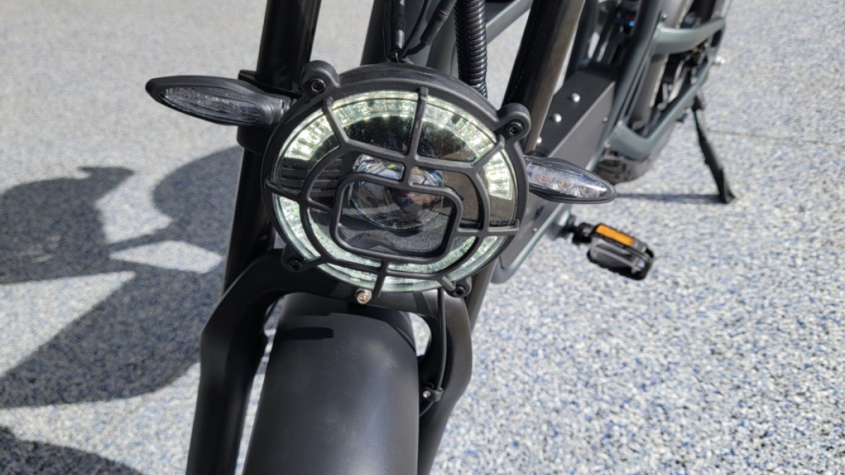 2023 Ride1Up Revv 1 Ride1Up-Revv-1-front-motorcycle-inspired-headlight-1024x631