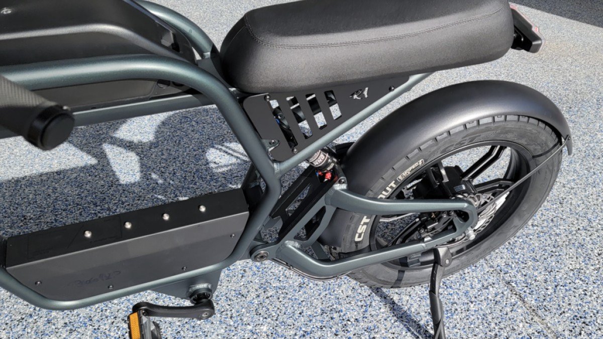 2023 Ride1Up Revv 1 Ride1Up-Revv-1-comfy-saddle-seat-with-rear-dnm-suspenion-and-kickstand-1024x708