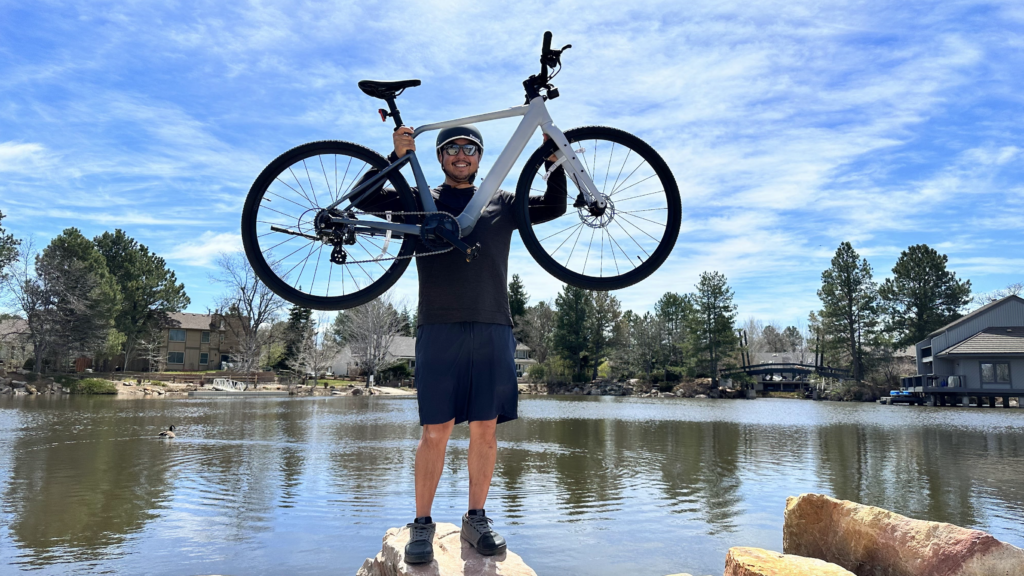 The-Velotric-Thunder-1-is-lightweight-at-36-lbs-1024x576