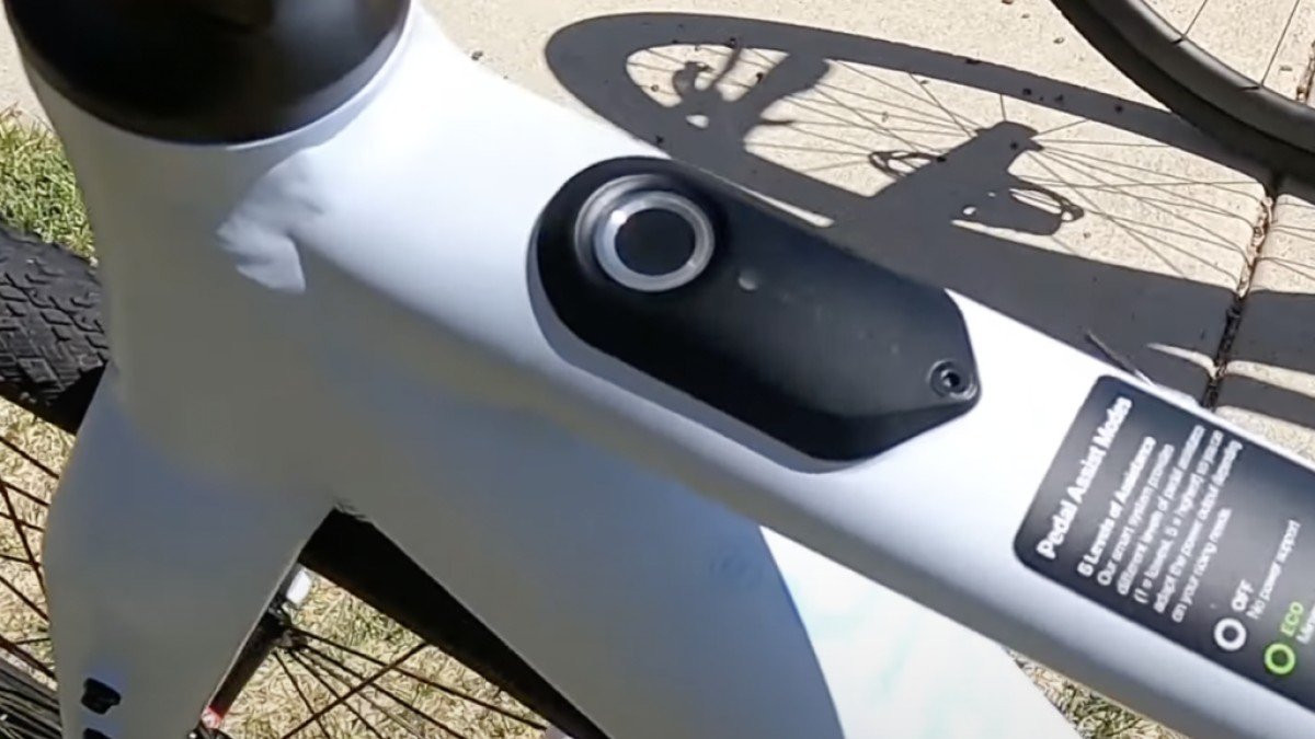 2023 Velotric T1 Velotric-Class-1-Ebike-with-torque-sensor-fingerprint-reader-1024x885
