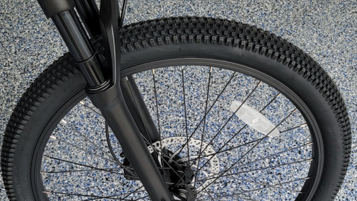 2023 ONYX Motorbikes LZR Pro ONYX-LZR-Pro-air-suspension-863x1024